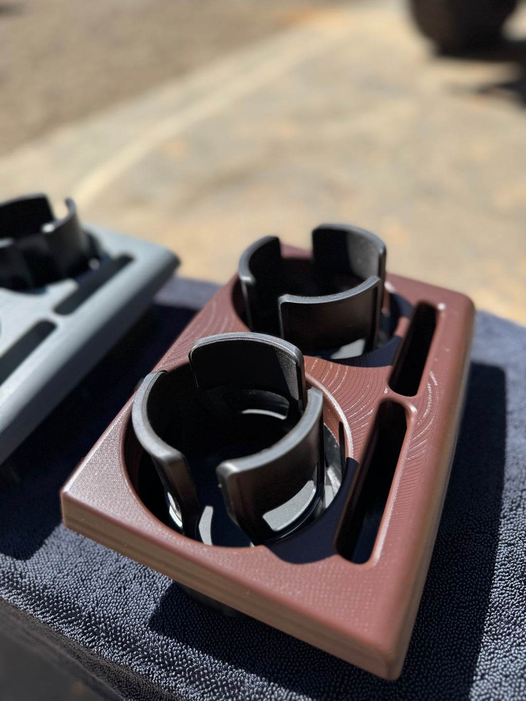 Adjustable Cup Holder Assembly – 1981-1991 Chevy K5 Blazer, GMC Jimmy & Suburban | Blazin’ Biddles Off-Road